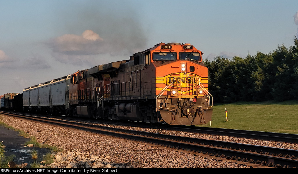 BNSF 5101